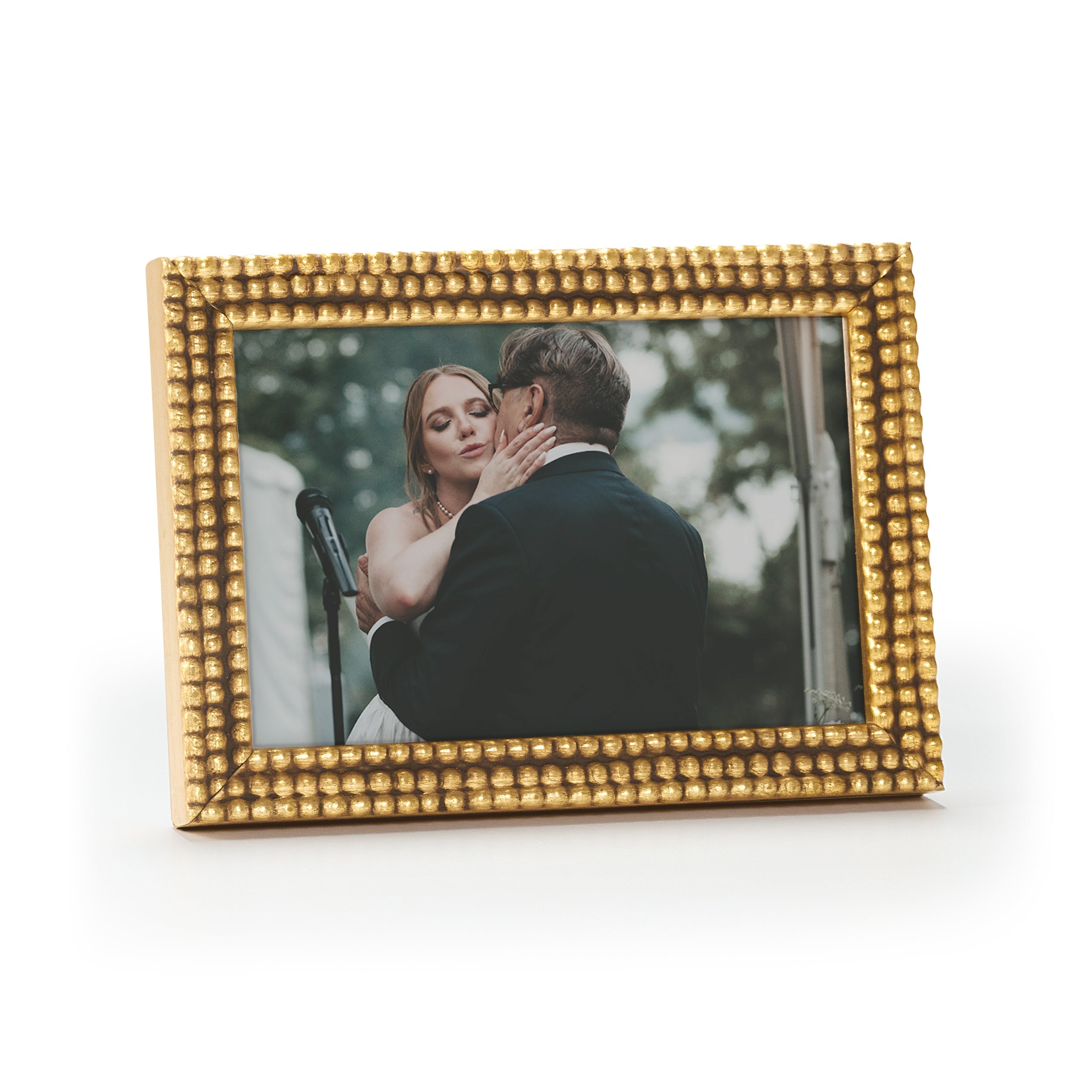 Gold / Landscape | Gold frame with a wedding photo